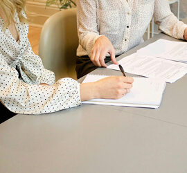 Come gestire un contratto di lavoro in formato digitale con lo stesso valore probatorio di un contratto cartaceo e firmato in modalità autografa